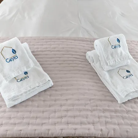 Pedrinhas Village * Apúlia