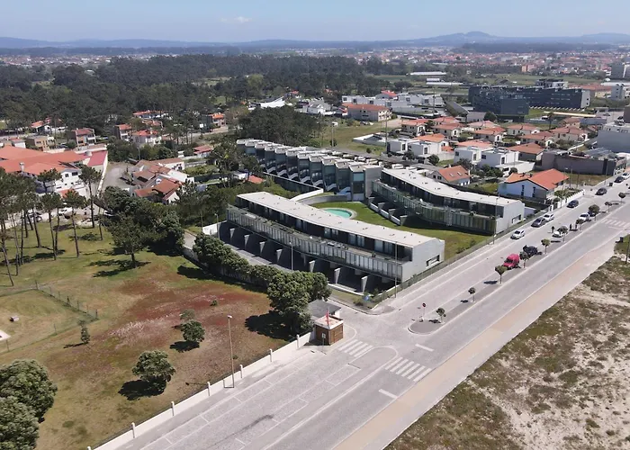 Pedrinhas Village * Apúlia