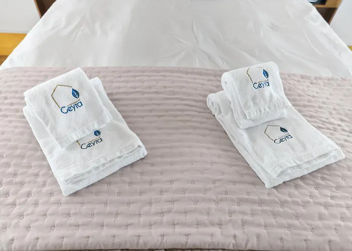 Pedrinhas Village * Apúlia